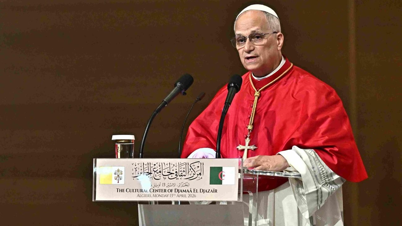 Exalta Sheinbaum llamado de paz del papa ante críticas de Trump