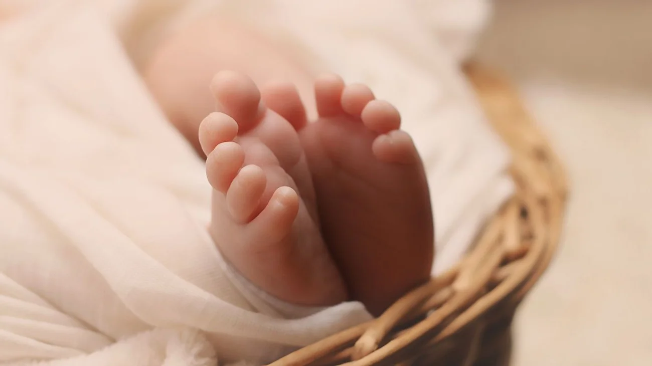 Pareja estrangula y mata a su bebé en Corea del Sur