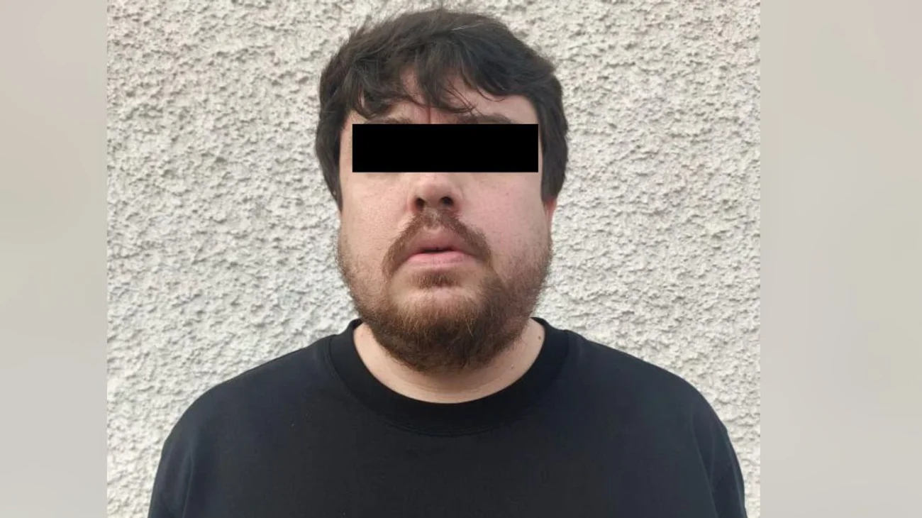 Detienen a pareja en Apodaca; el hombre tenia récord delictivo