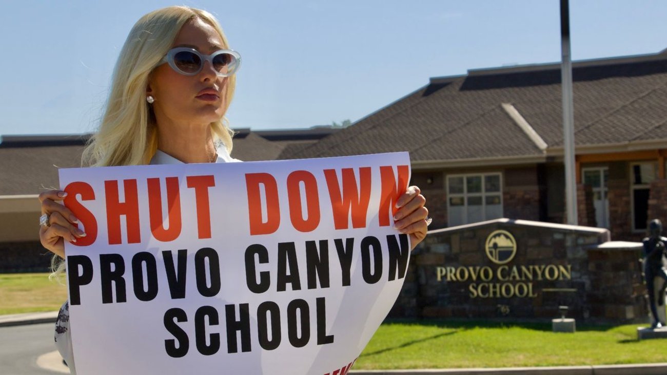 paris_hilton_apoya_denuncias_maltrato_internados_en_utah_f06eb46b62