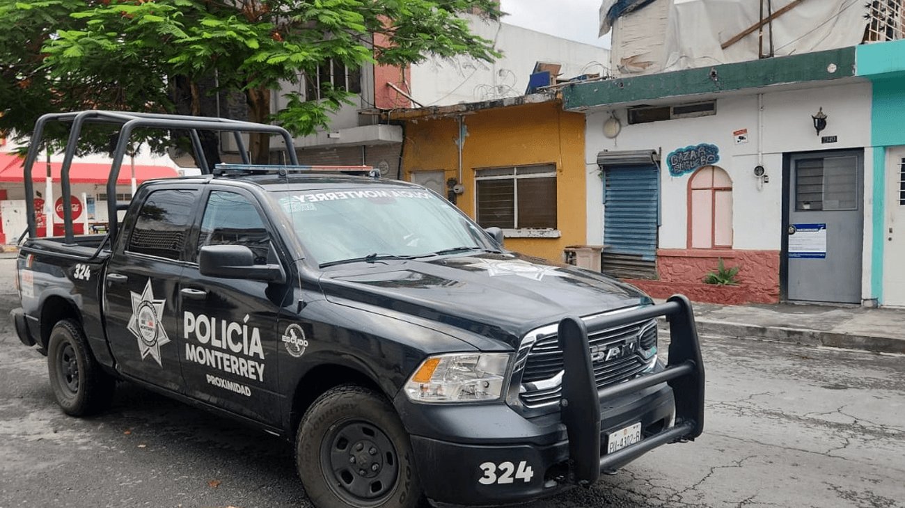 Detiene a pareja por quebrantar sellos de aseguramiento policíaco