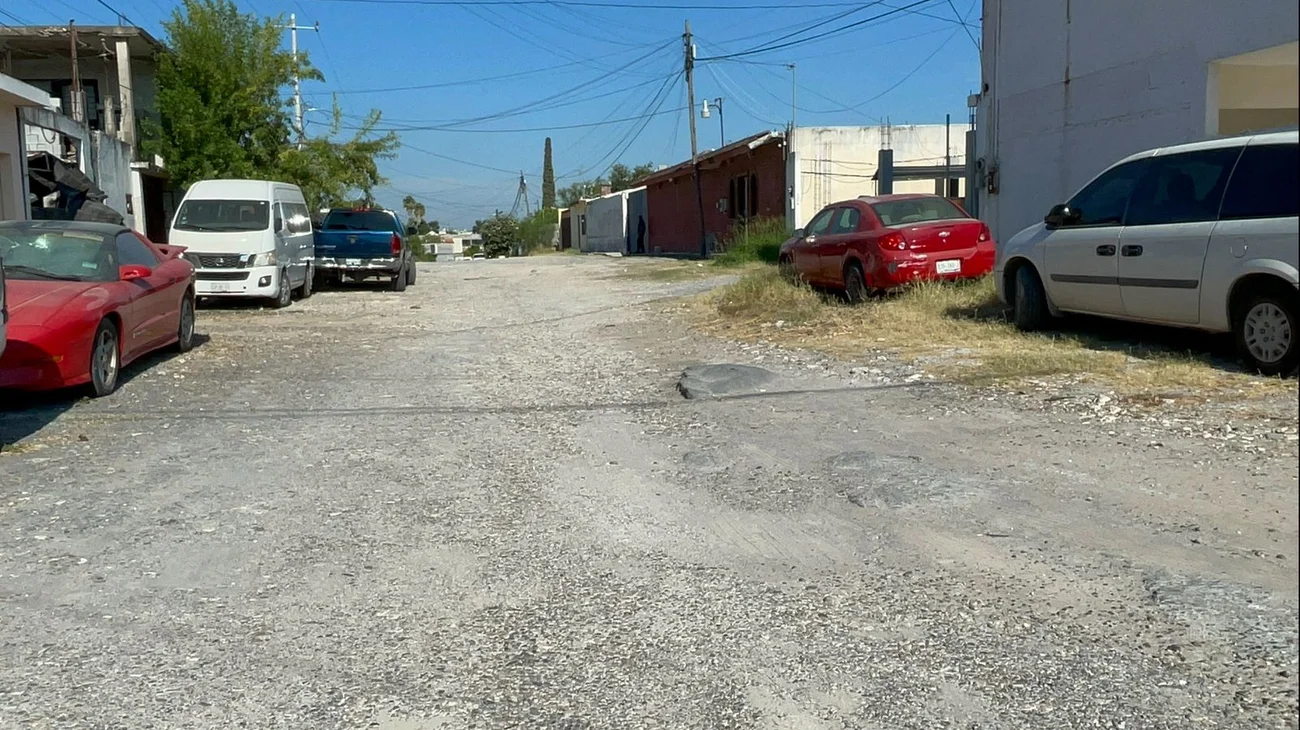 Vecinos de colonia Doctores en Reynosa exigen pavimentación