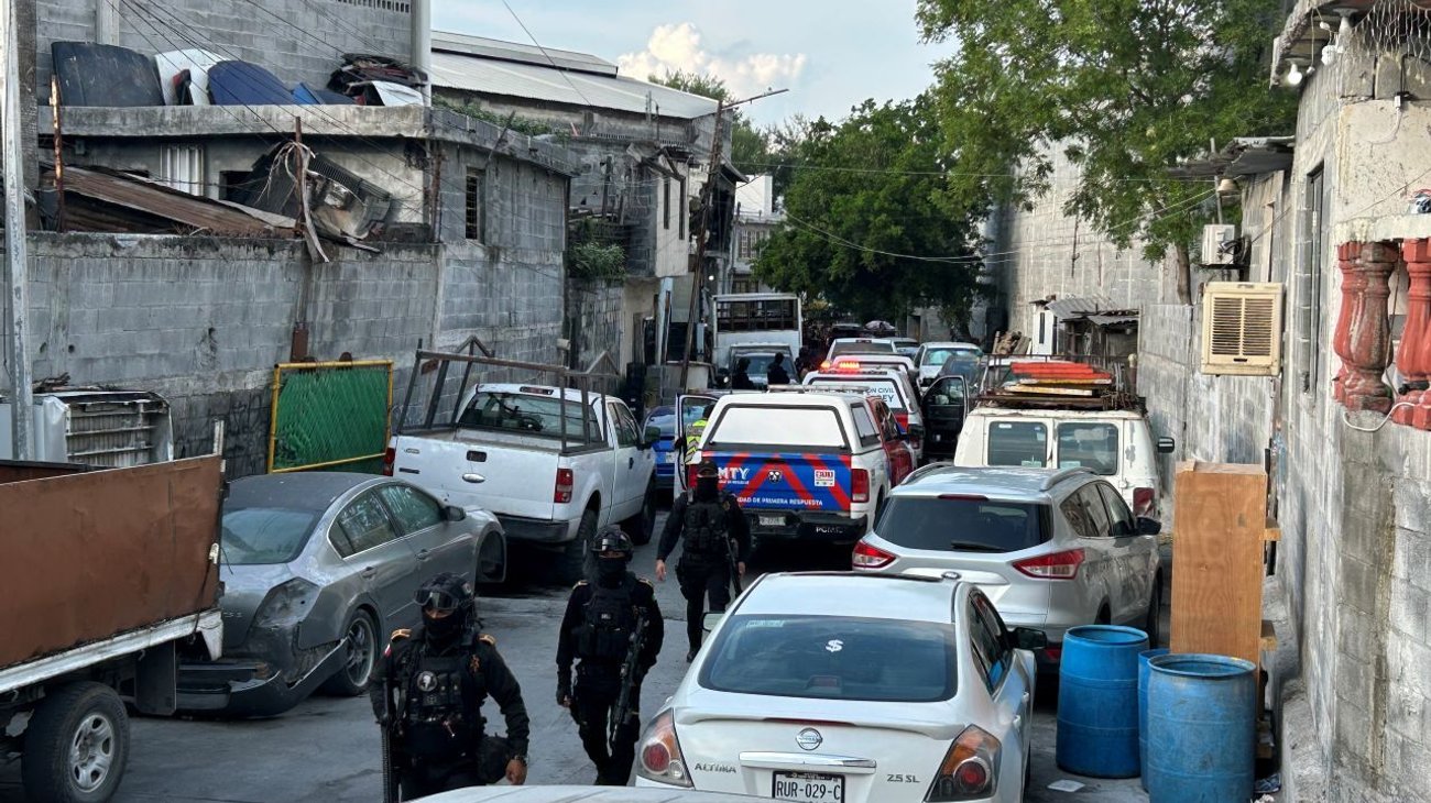 Riña entre vecinos deja tres baleados; dos de ellos menores