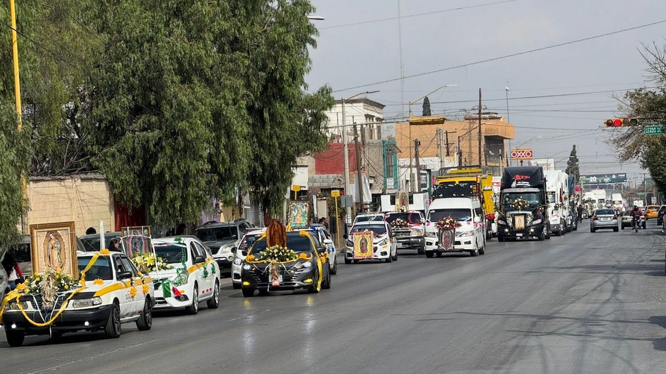 Realizan transportistas de Saltillo tradicional peregrinación