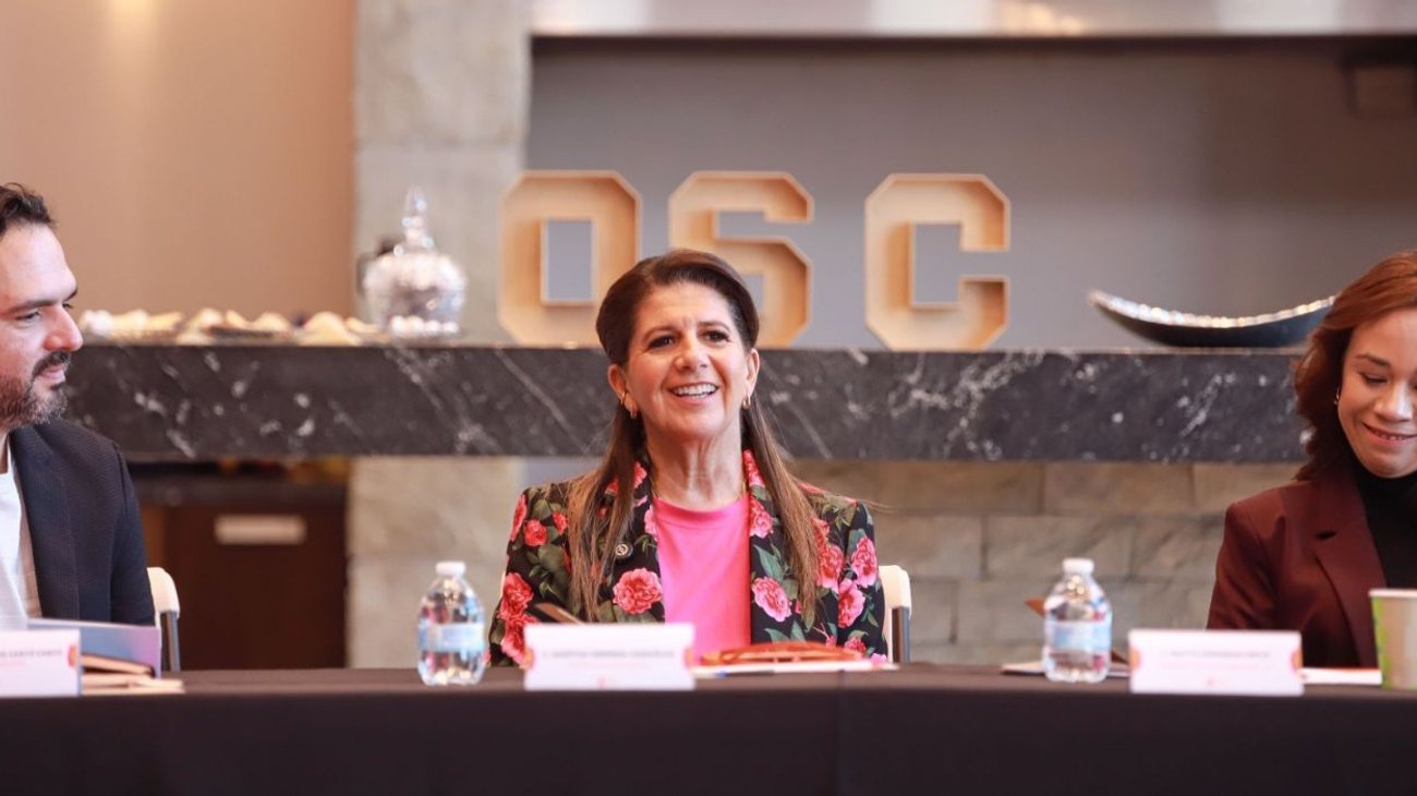 Perfilan salida de Martha Herrera de Igualdad; entraría Arratia