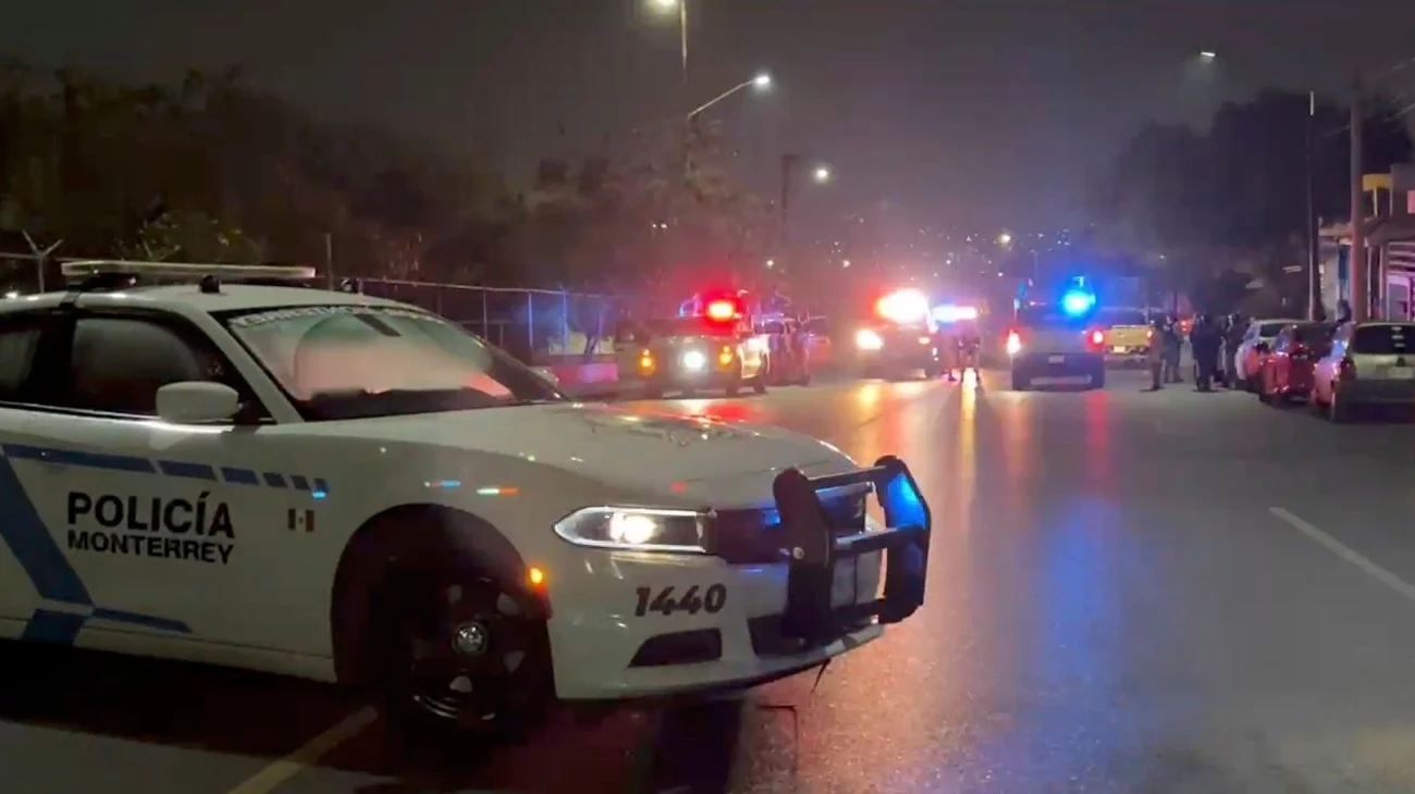 Persiguen y balean a tres personas en Valle de Infonavit