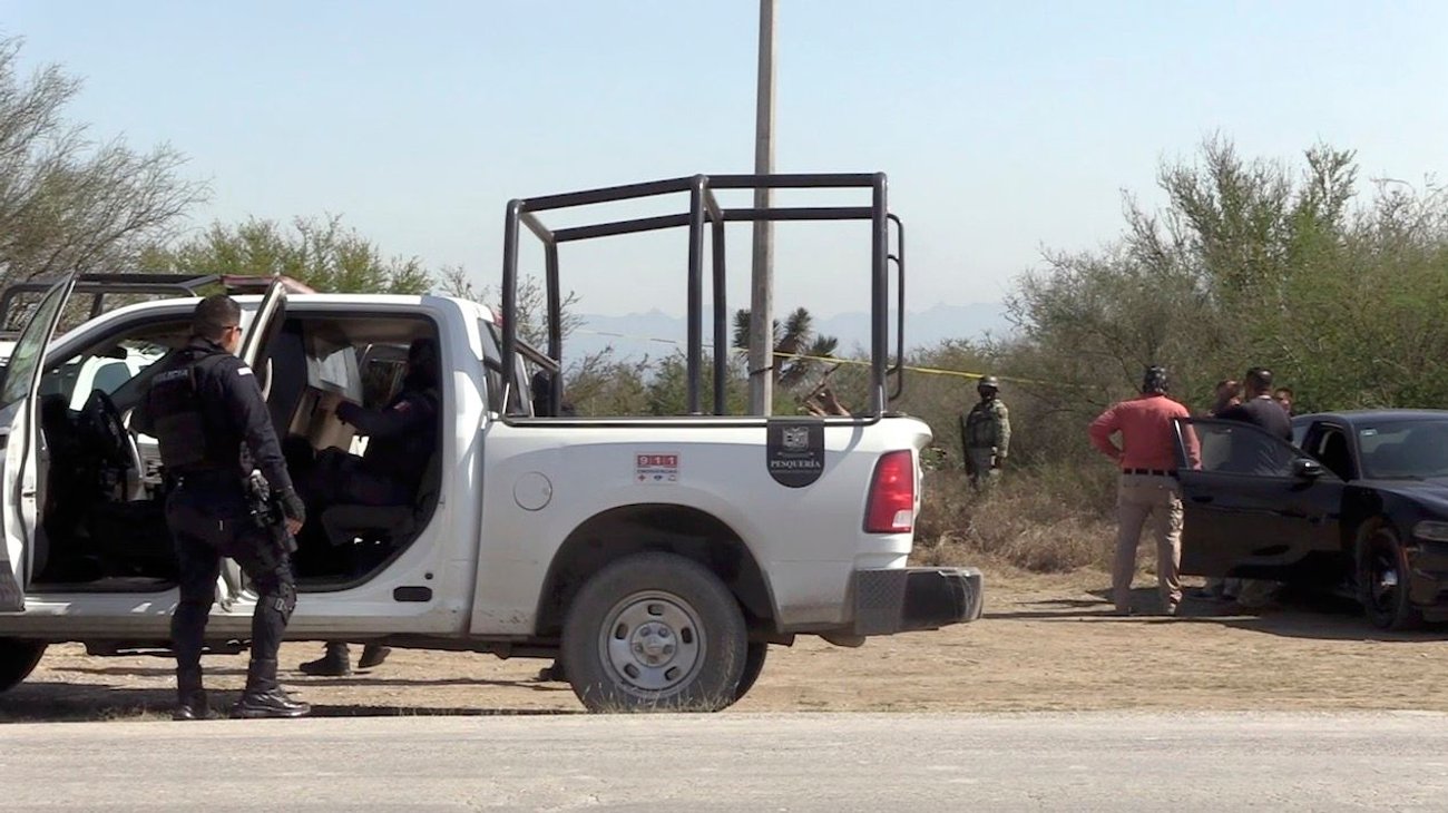 Suman dos detenidos por hallazgo de cuerpos en Pesquería