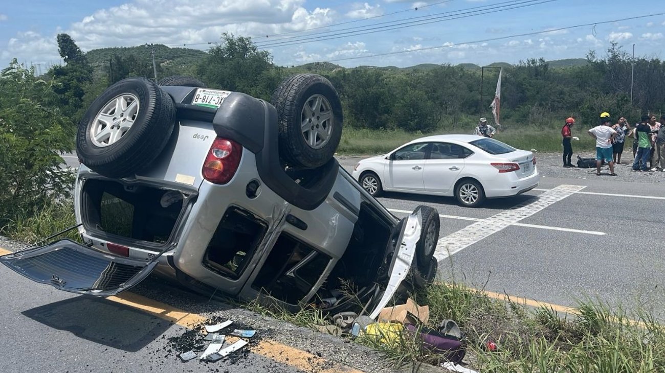 Pierde la vida al ser atropellado en carretera Nacional
