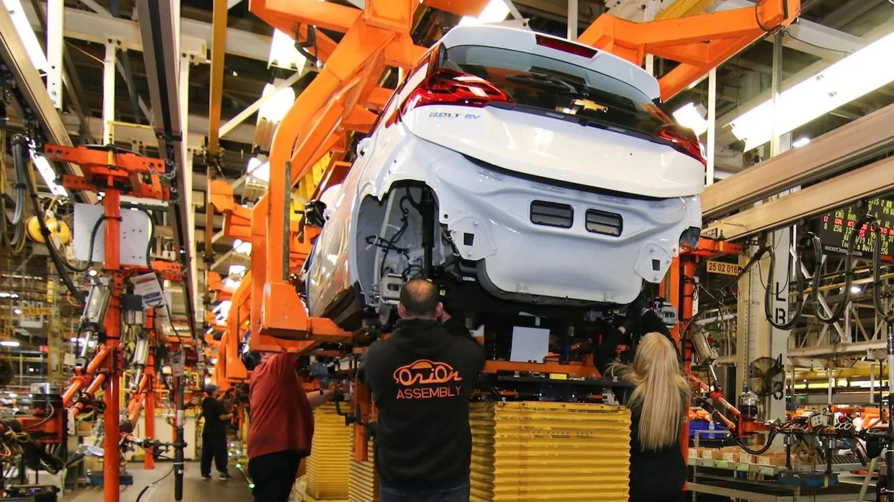 Mantiene GM operaciones normales en Ramos Arizpe