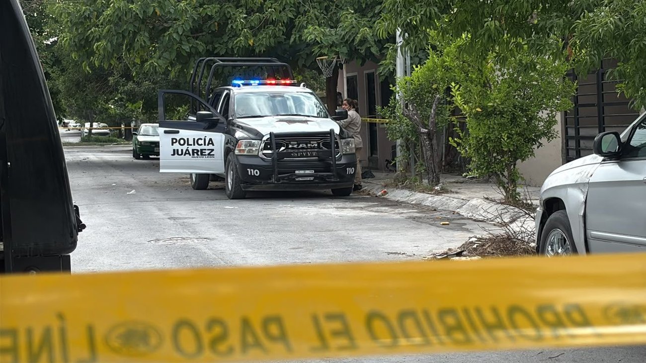 Muere hombre tras incendio en vivienda de Juárez