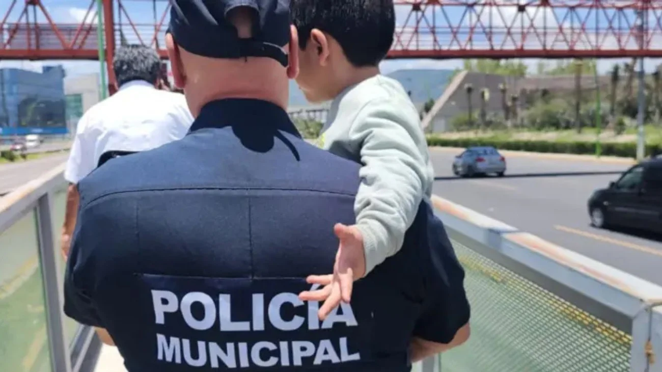 Hallan a niño de 5 años con droga tipo 'cristal' en la boca