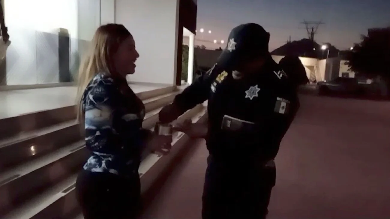 Apoyan policías de Escobedo combate al cáncer de mama