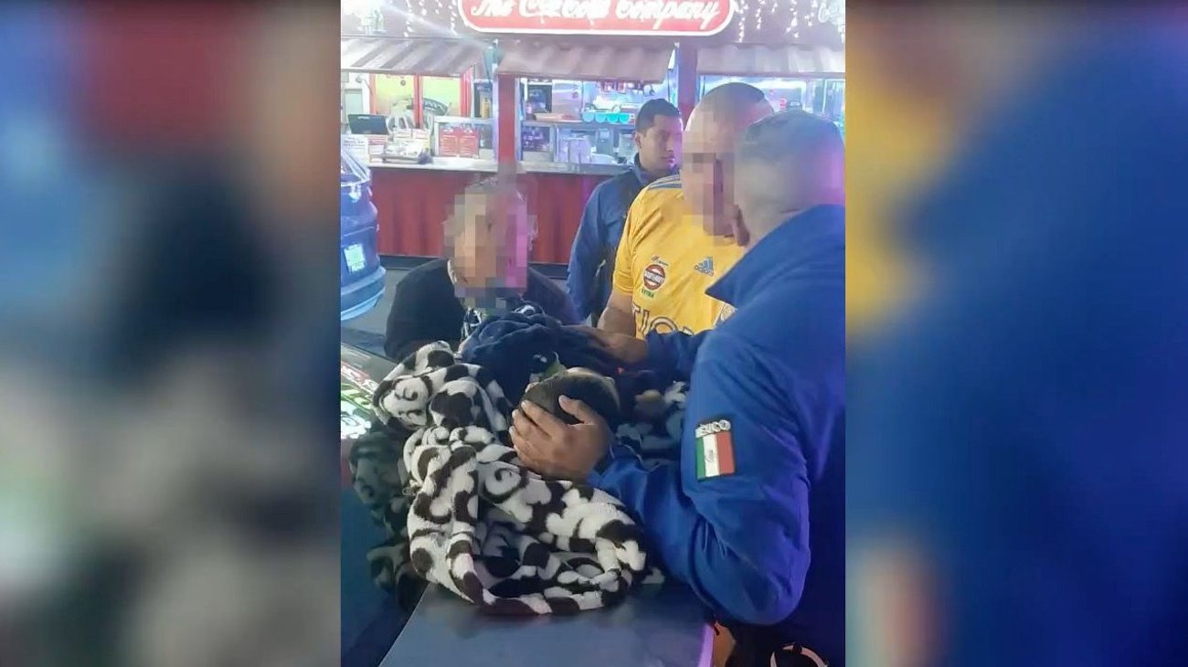 Auxilian policías de Monterrey a menor con broncoaspiración