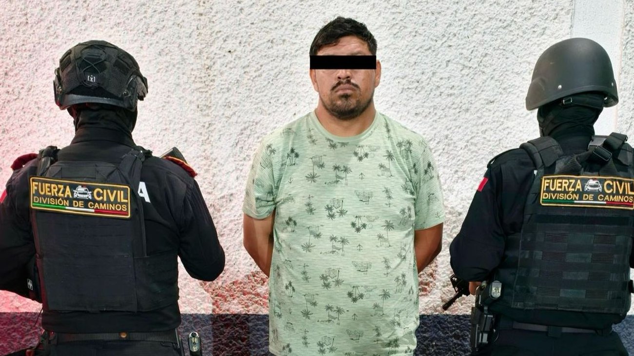 Arrestan a hombre por trasladar personas migrantes