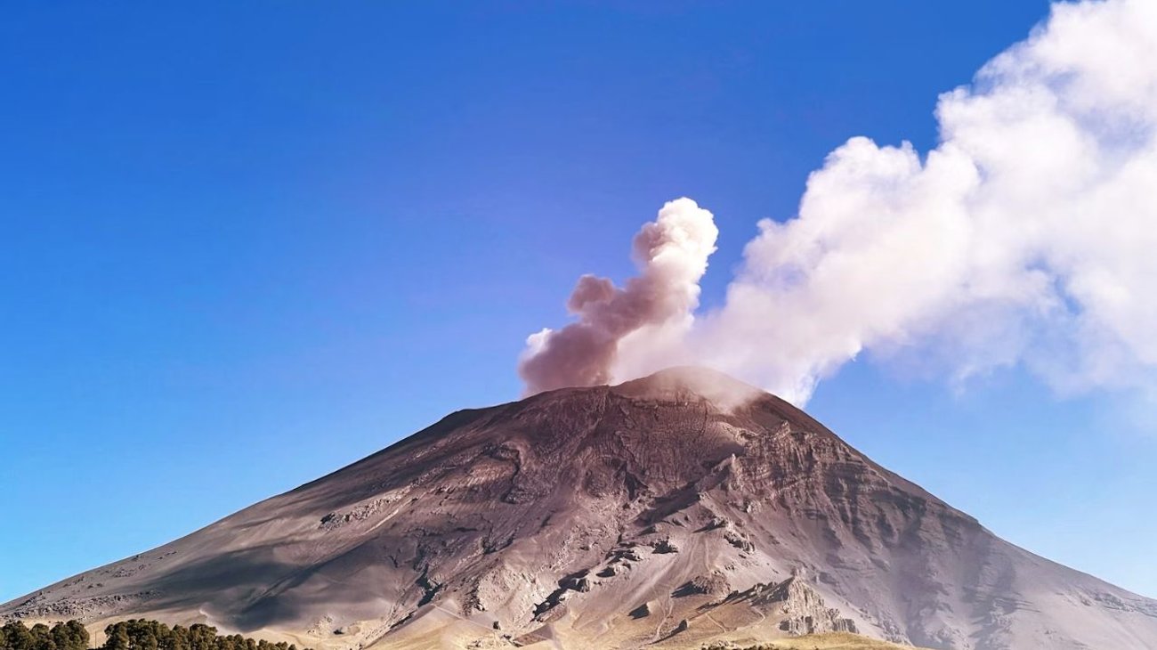  El Popocatépetl registra 27 exhalaciones en un solo día