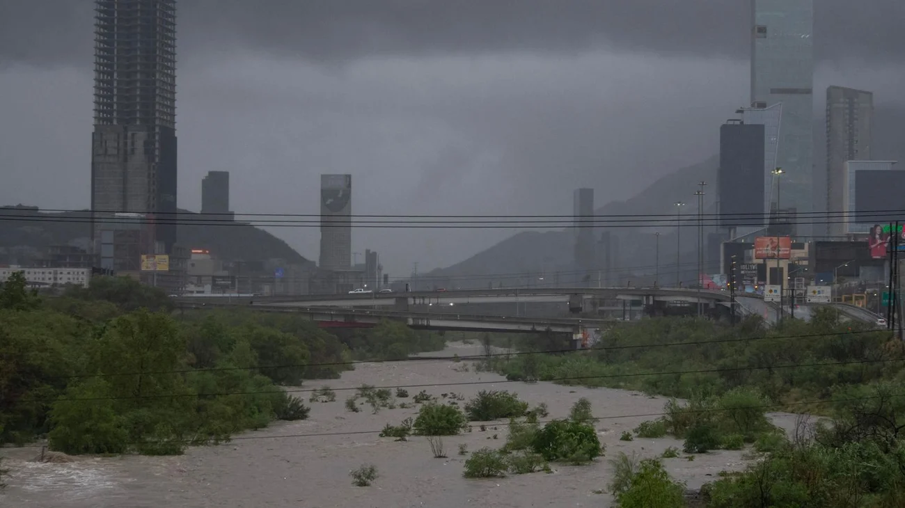Prevén lluvias intensas en 16 estados de México