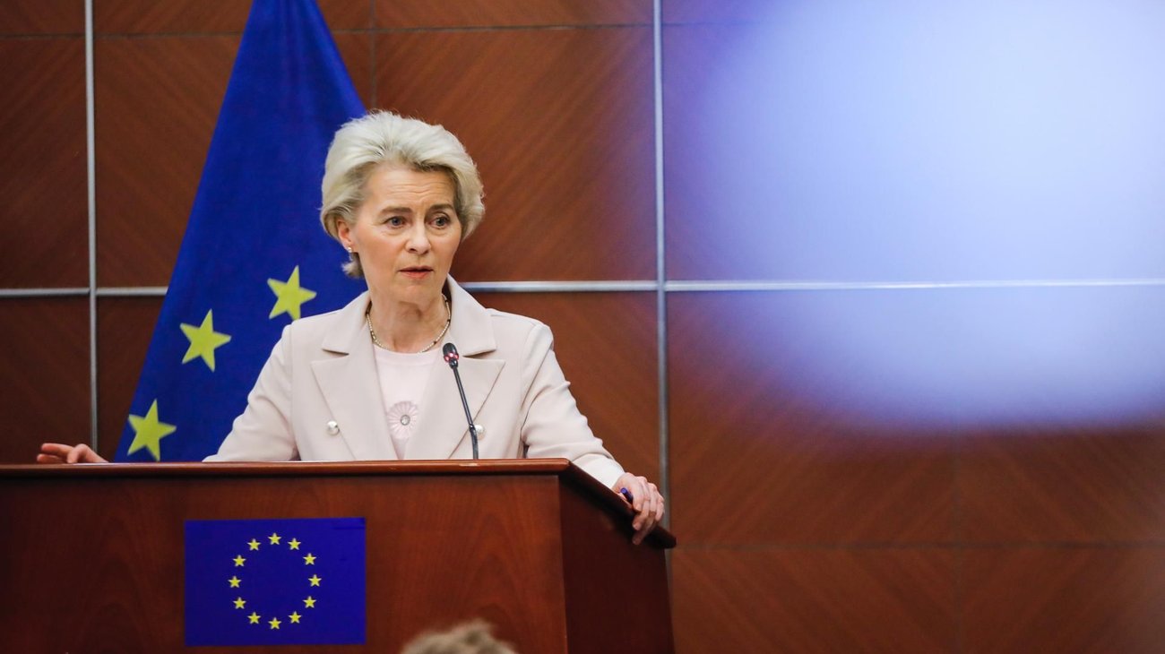 La UE pacta primera ley de inteligencia artificial