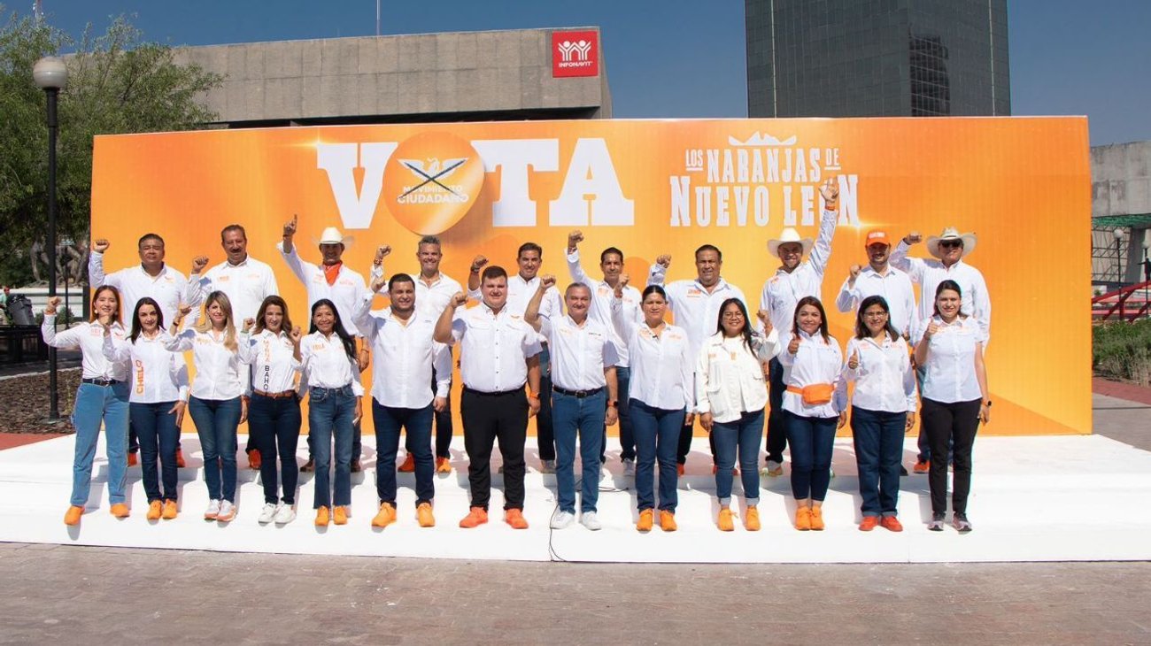 promete_mc_fondo_de_400_millones_de_pesos_para_policias_8f2dd0db35