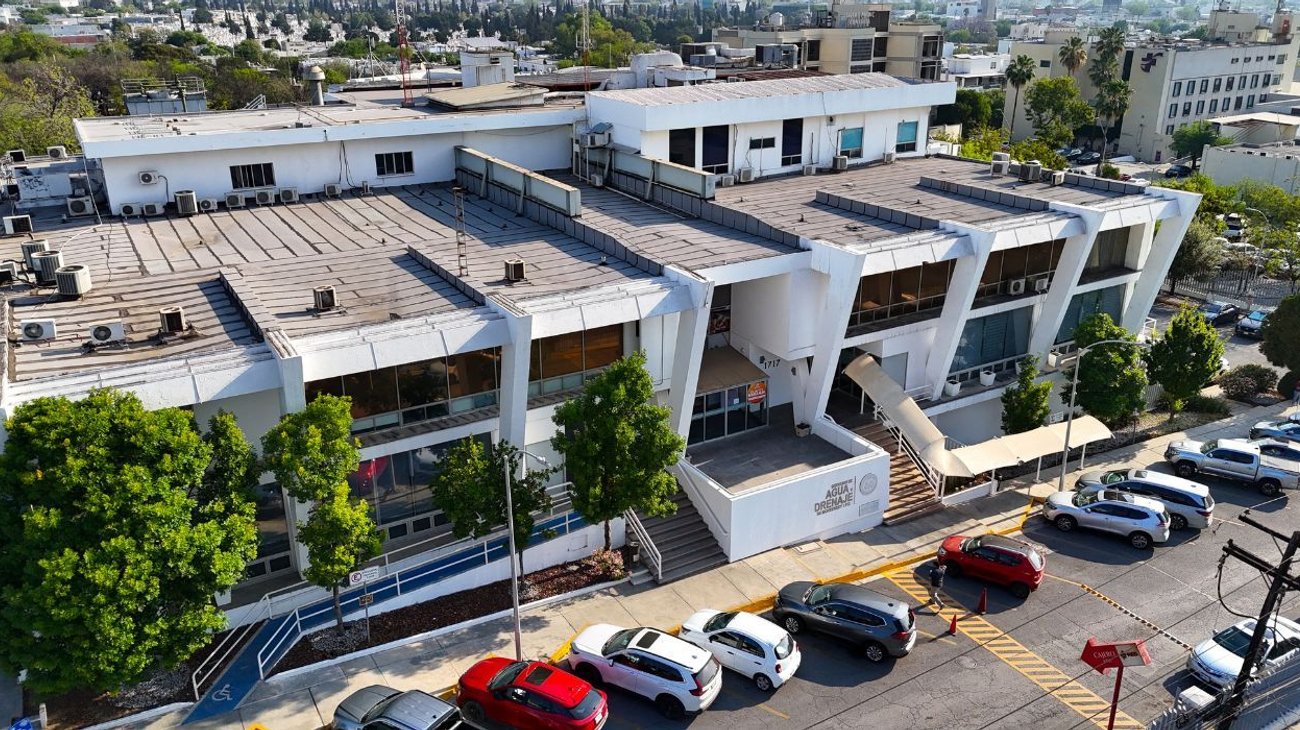 Impulsa AyD trámites digitales para apertura de empresas