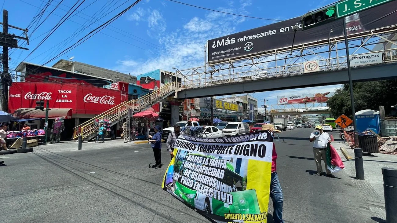 Protestan por eliminar efectivo en rutas; buscan amparo