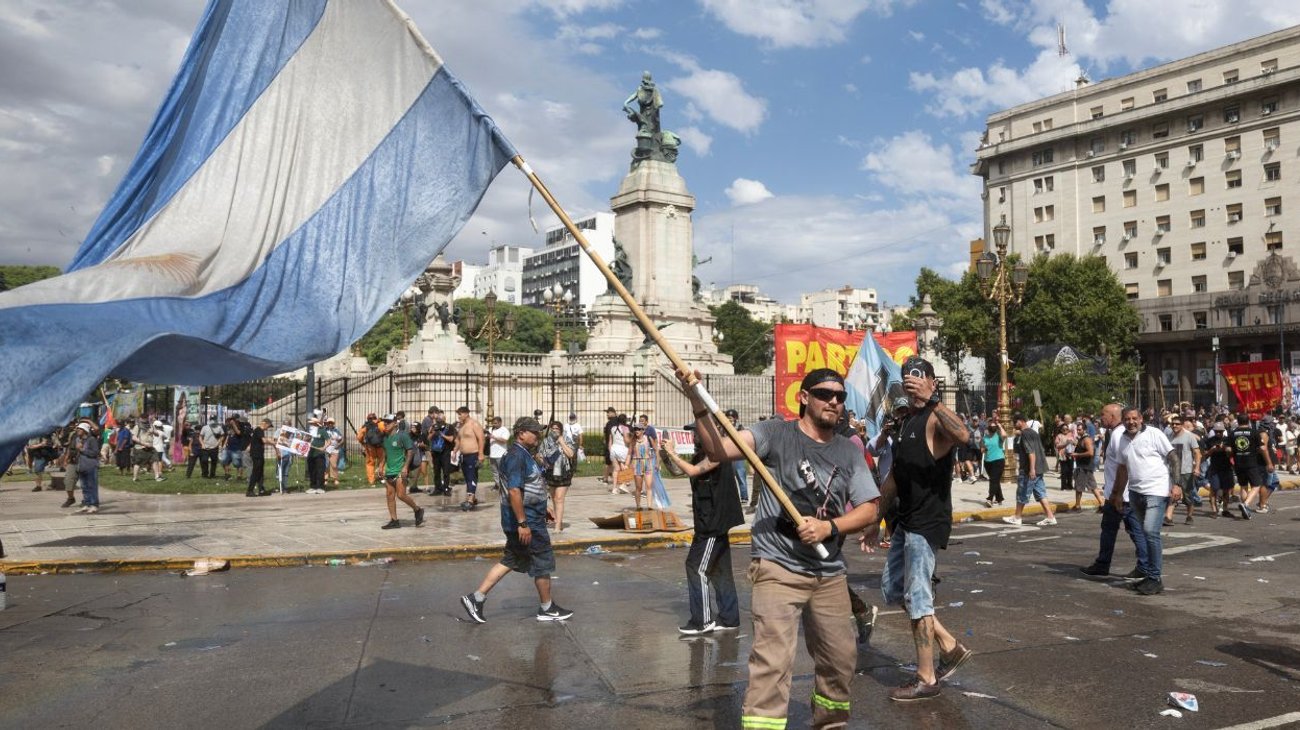 protestas_reforma_laboral_argentina_953623ecdf