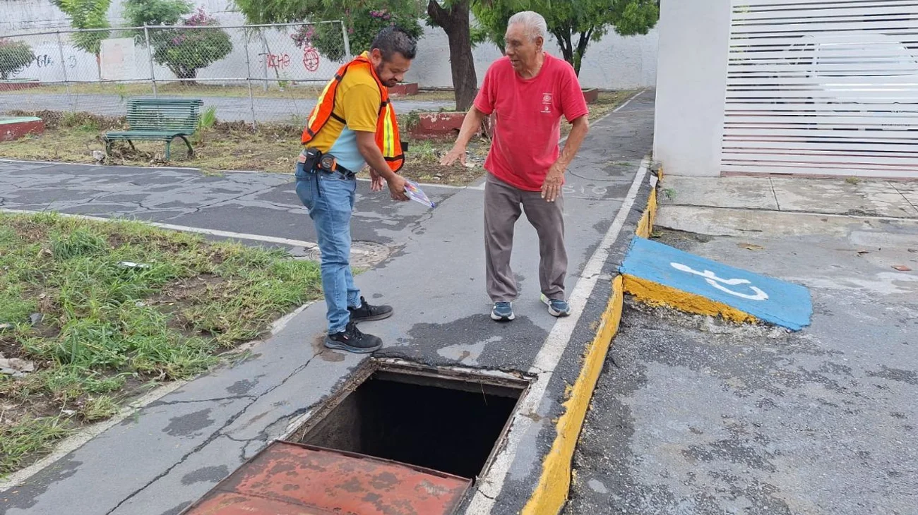 Proyecta Monterrey solucionar drenaje en Fracc. B. Reyes