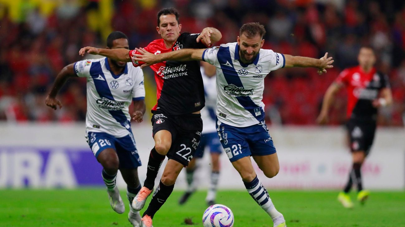 Puebla 3-2 al Atlas en comienzo de la Jornada 10 de la Liga
