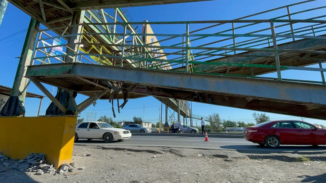 Exigen ciudadanos mantenimiento a puentes peatonales en Reynosa