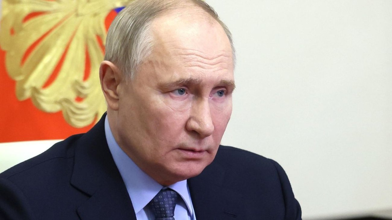 Putin busca equilibrio educativo: menos tareas, más familia