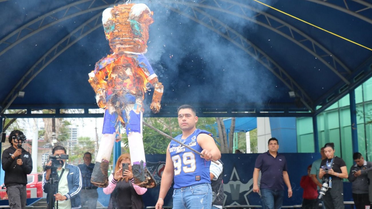 'Queman' al borrego en la Prepa 2 previo a la final de la ONEFA