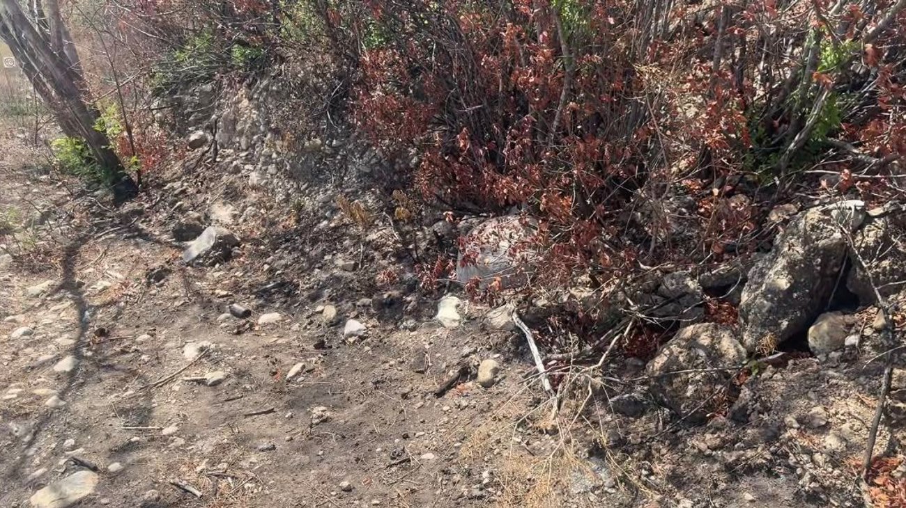 Quema de taludes en la Victoria-Mante podría provocar derrumbes
