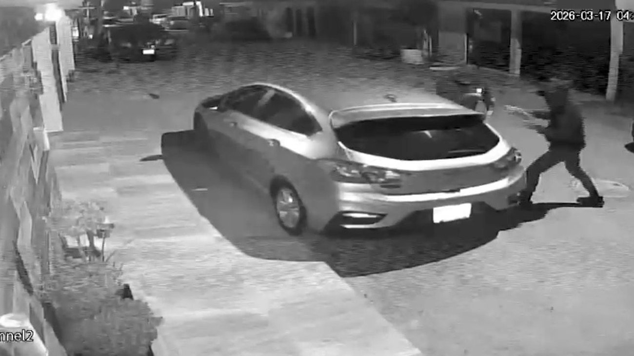 queman_auto_bomba_torreon1_f90e688940