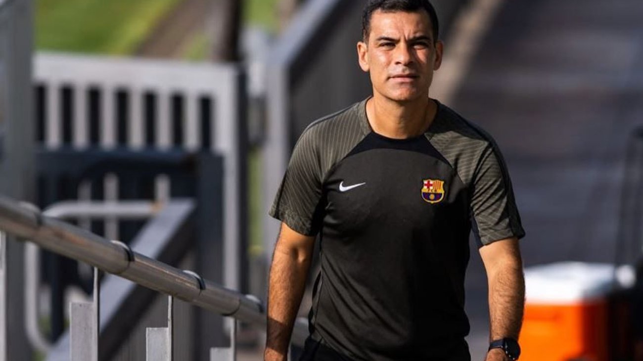 Oficial: El Barcelona anuncia la salida de Rafa Márquez