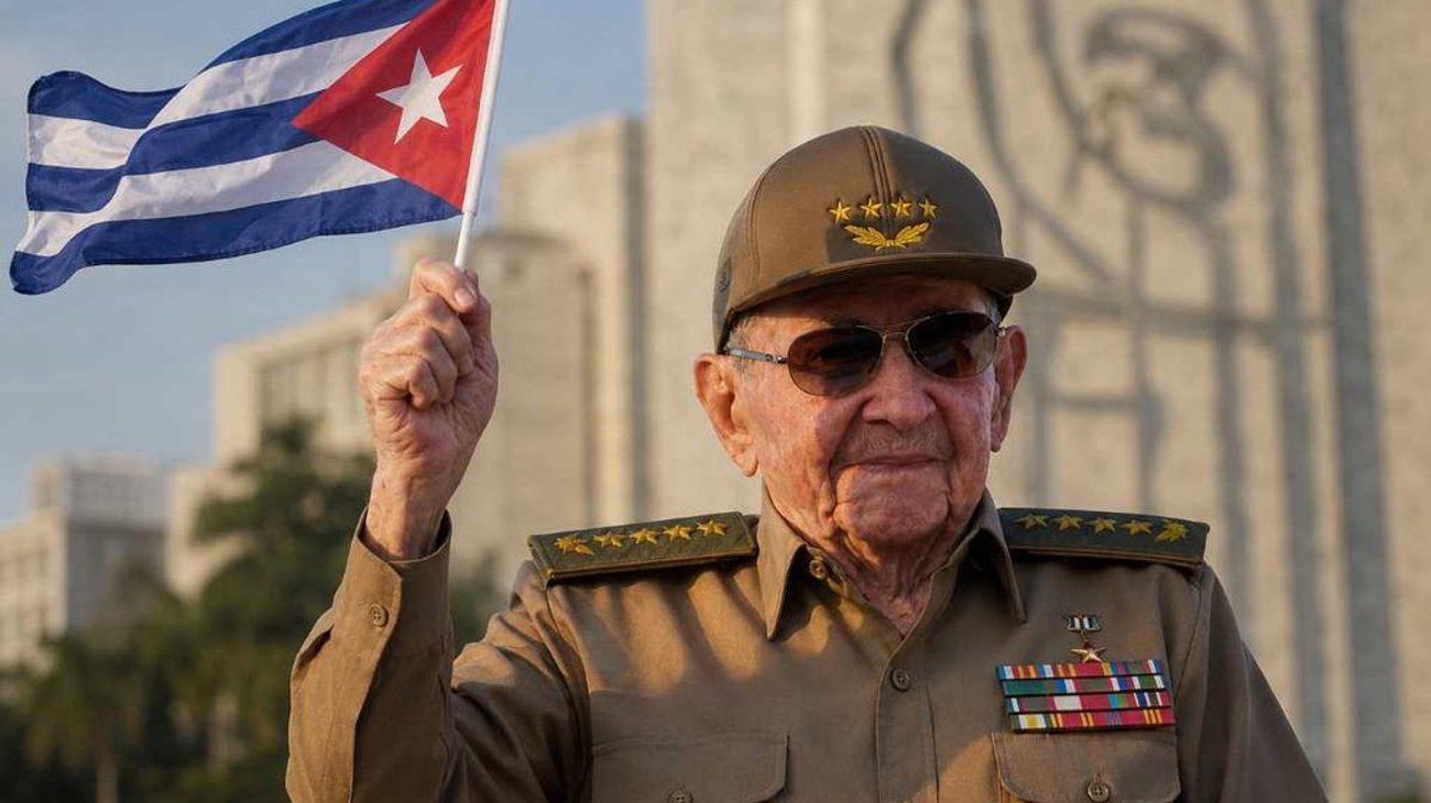 Florida emite orden de arresto contra Raúl Castro por avionetas