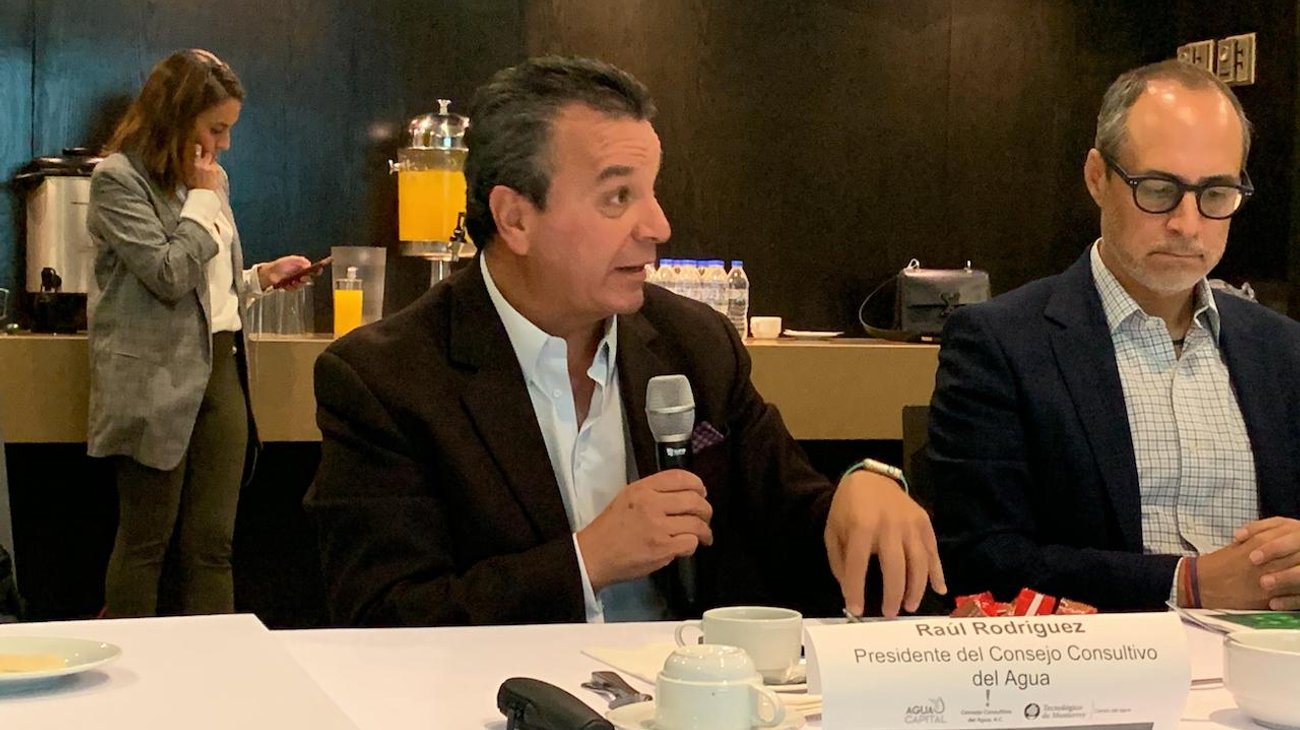 Culpan a gobiernos federales por no atender tema del agua