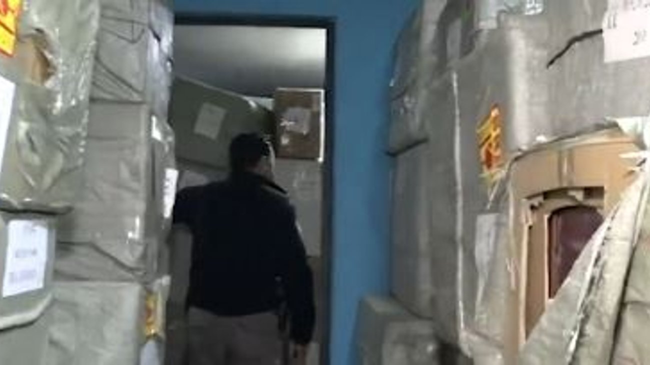 Decomisan 79 toneladas de perfumes ilegales en CDMX