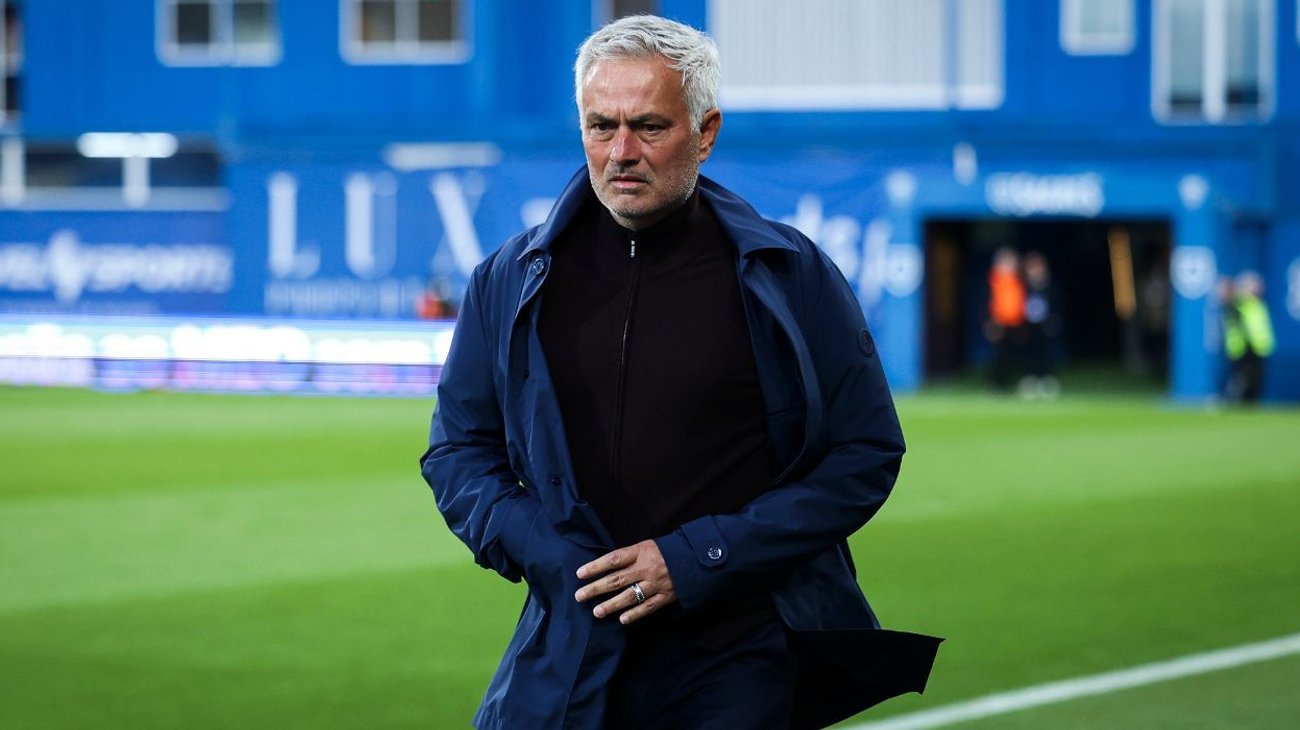 Real Madrid contrata a José Mourinho como nuevo entrenador