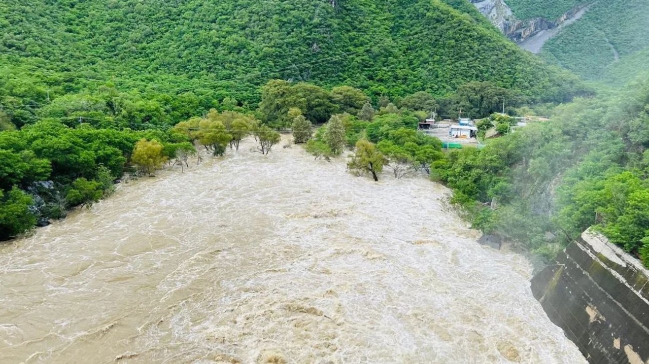 Recibe Nuevo León lluvias del 400% por encima de media de octubre