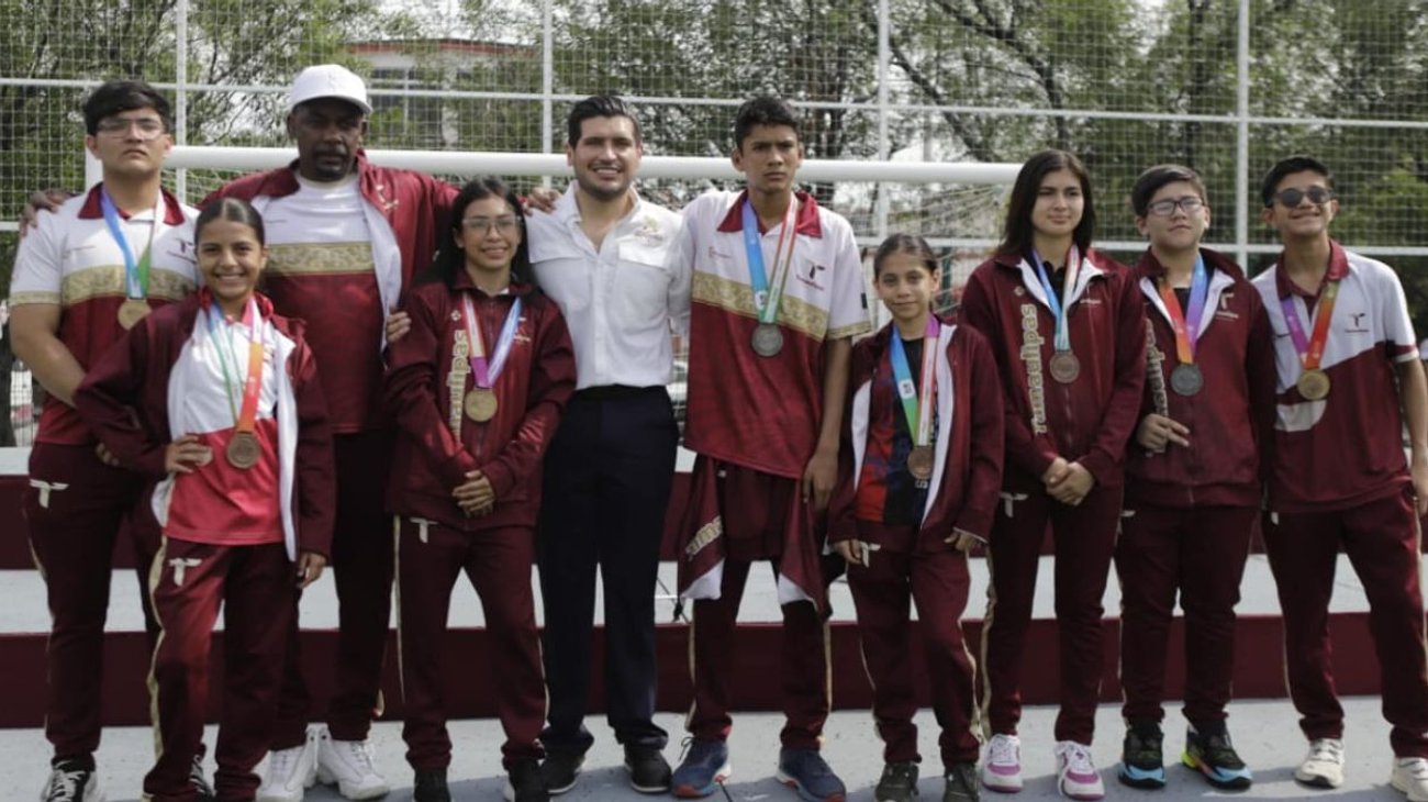 reconoce_beto_granados_atletas_matamorenses_olimpiada_nacional_cac52bbacc