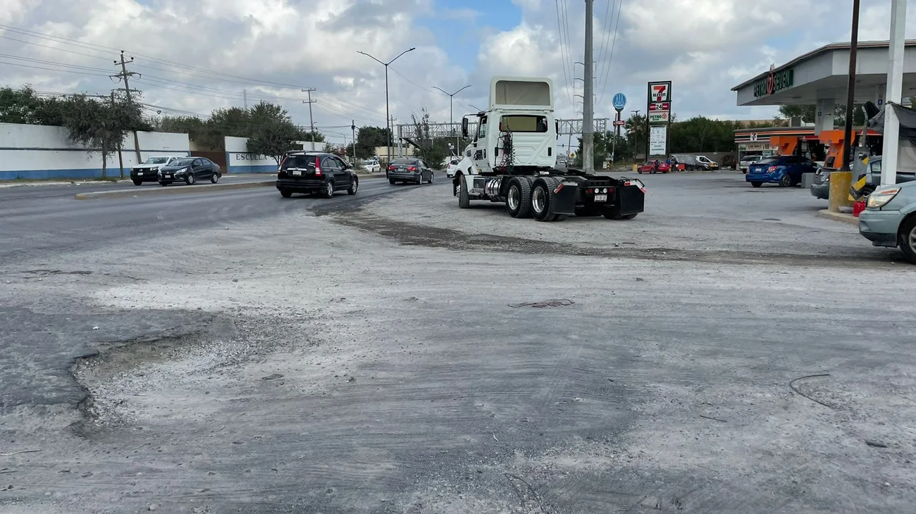 Habitantes del ejido La Retama exigen reparación del camino