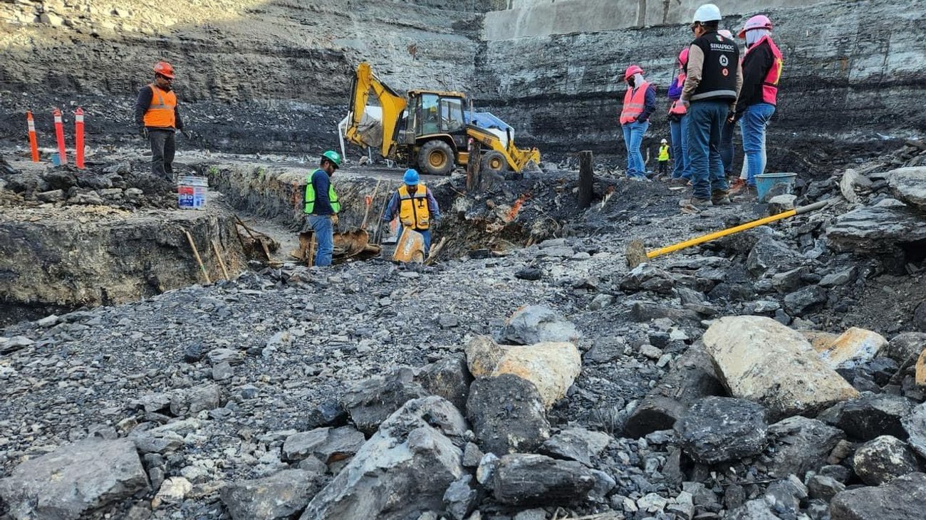 Hallan más restos óseos en mina 'El Pinabete', Coahuila