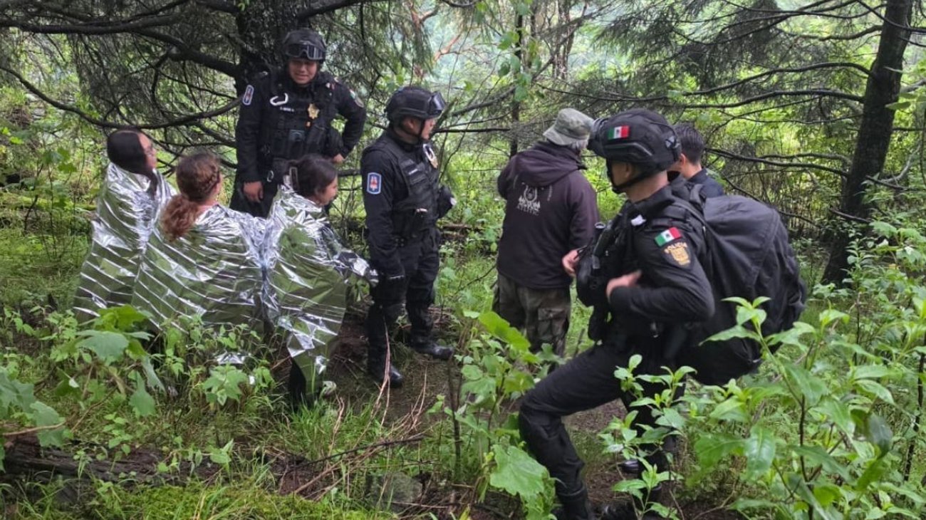 Rescatan a tres mujeres extraviadas en Los Dinamos