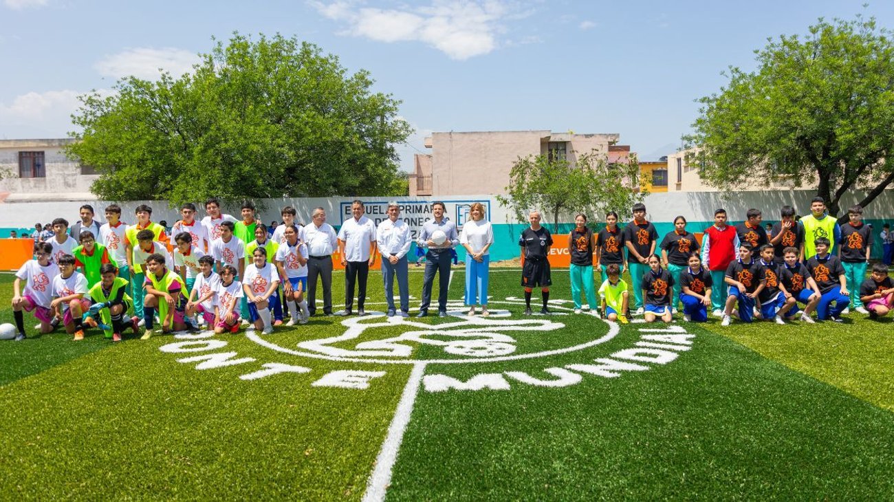 Revela Samuel García construcción de 30 escuelas en Nuevo León