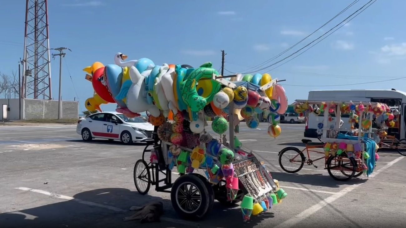 Comerciantes de playa Bagdad buscan mejorar ventas en vacaciones