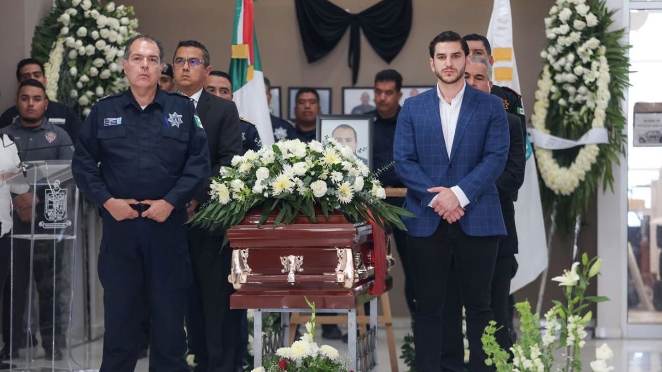 Rinden homenaje a oficial caído en cumplimiento del deber