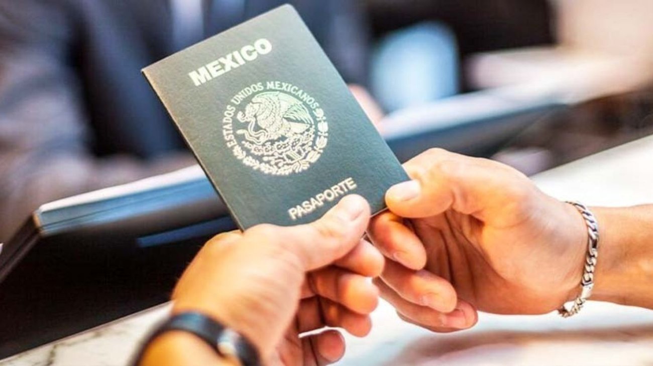 Roban más de 6 mil pasaportes en blanco en México