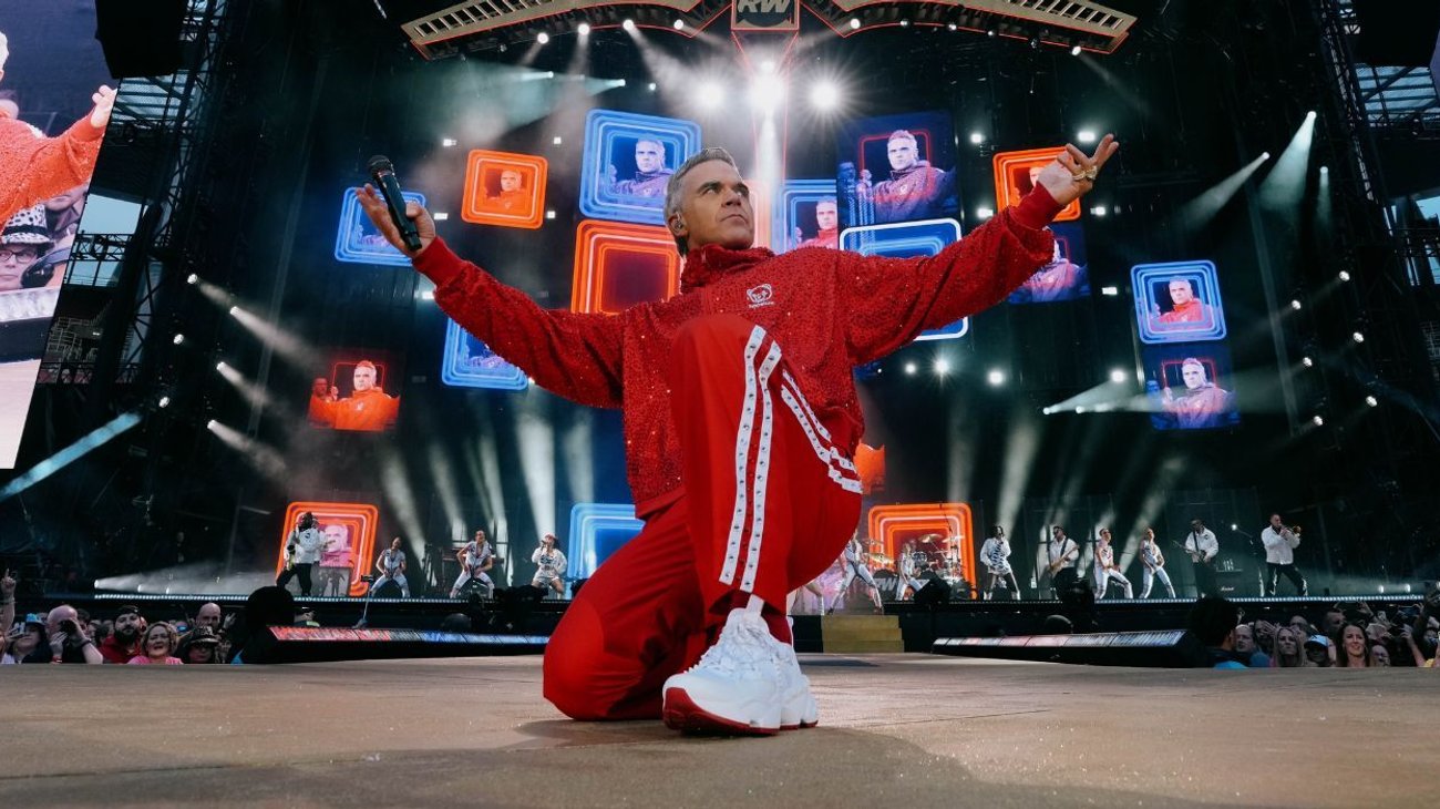 robbie_williams_album_8c758c45c2