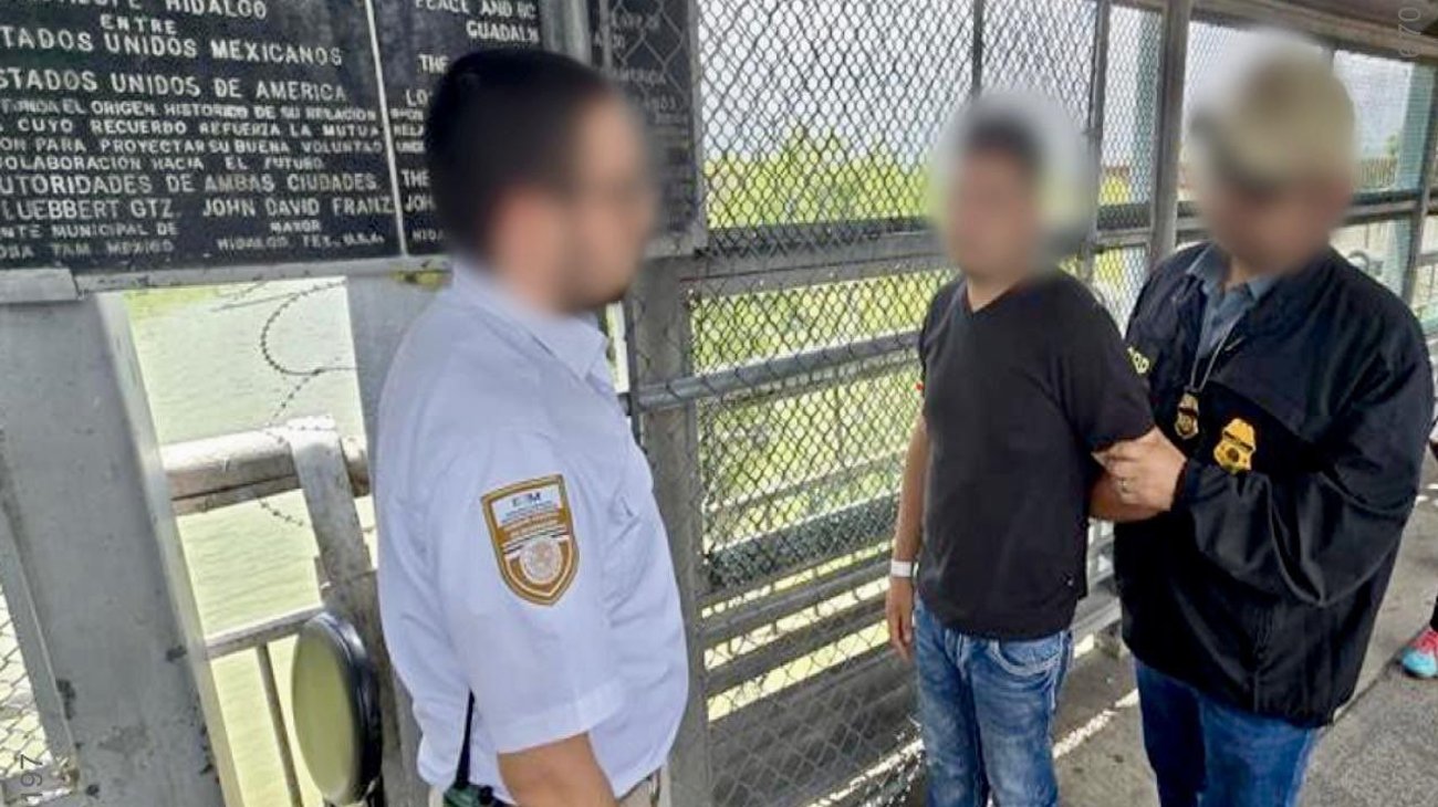 Resalta Ronald Johnson cooperación contra prófugos