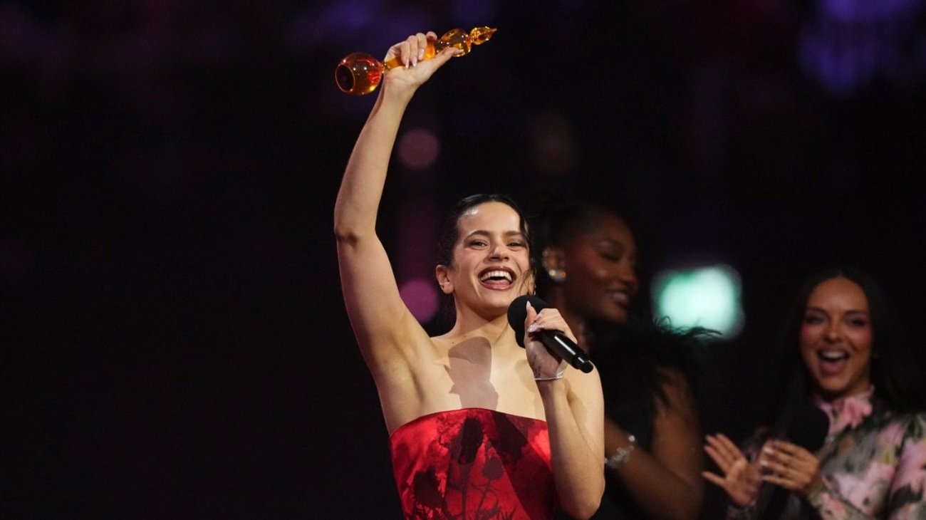 rosalia_brit_artista_del_ano_fc145e4dd8