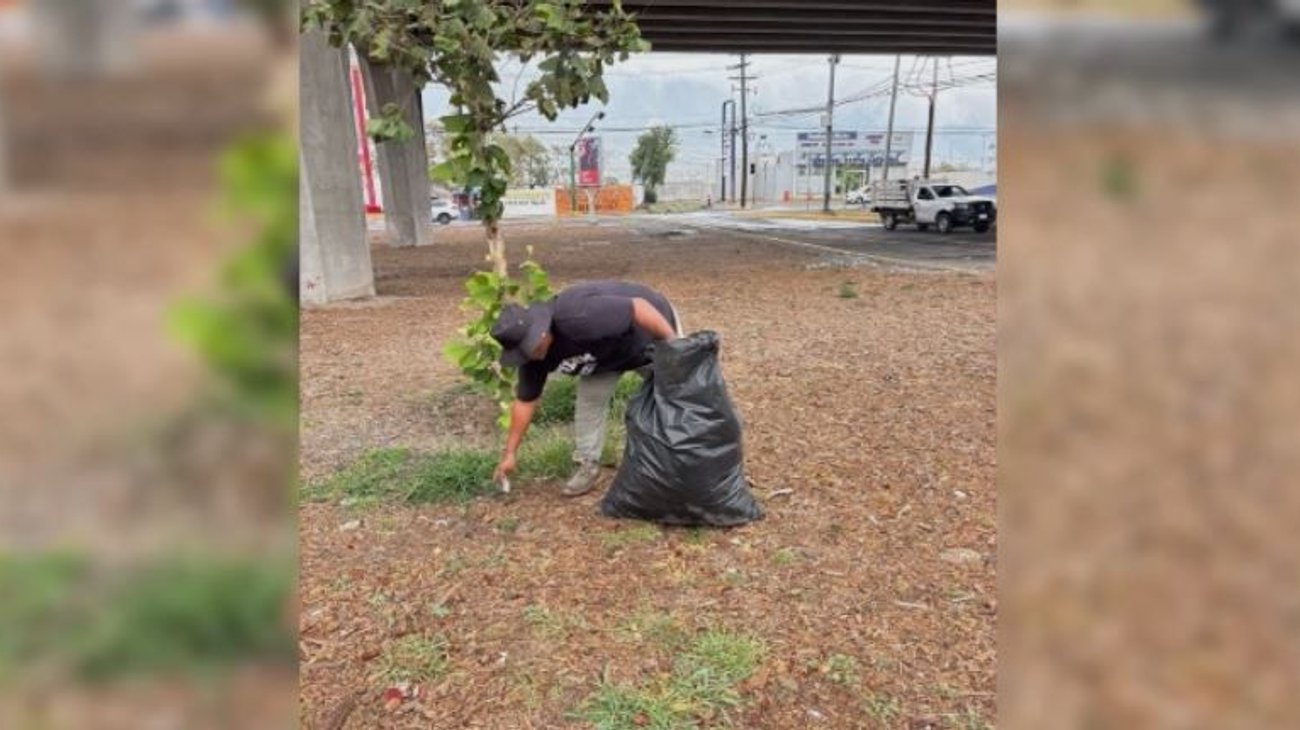 Refuerzan señalética bajo Mega Puente en Santa Catarina